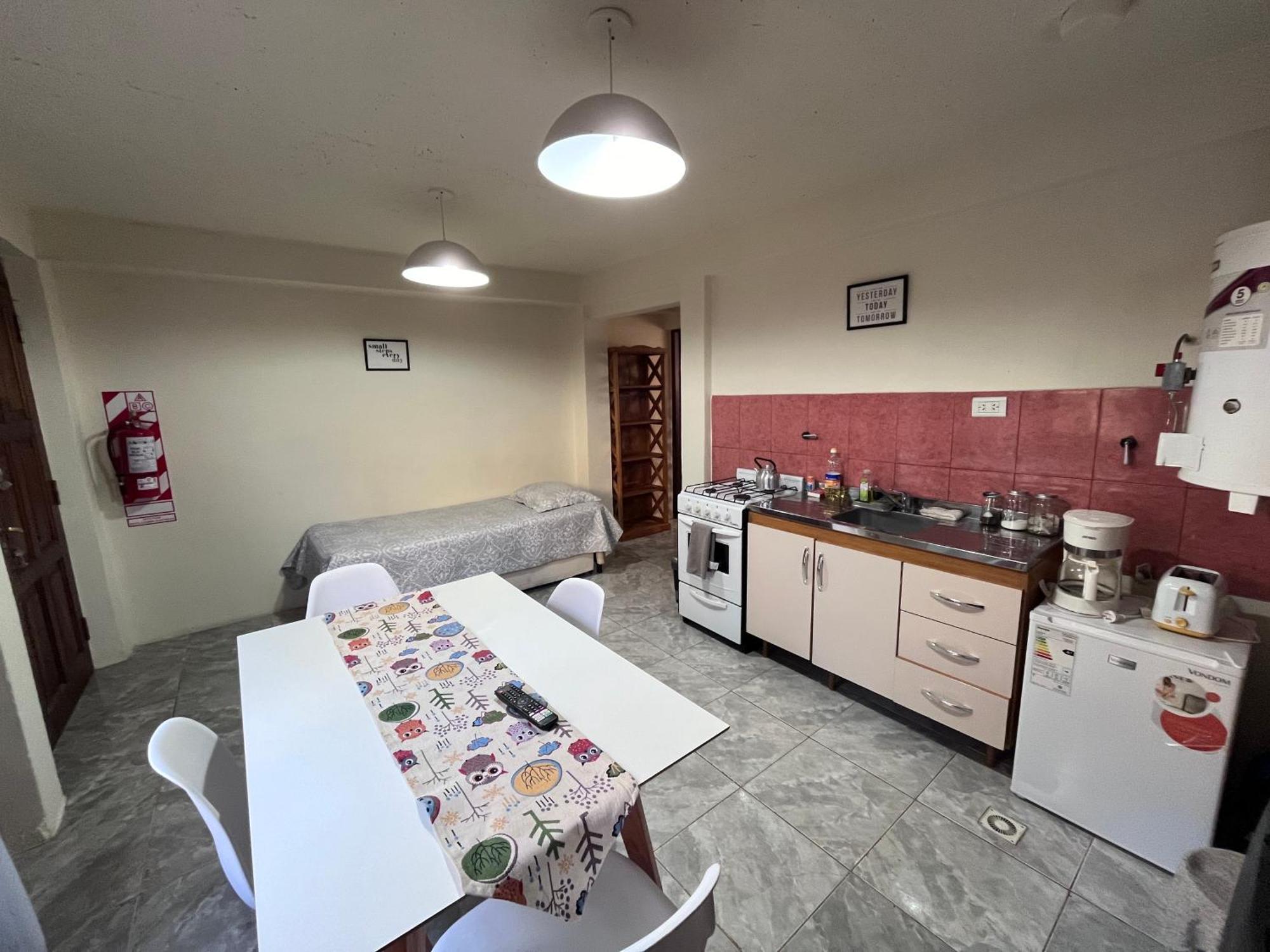 Departamentos Centro El Calafateアパートメント エクステリア 写真