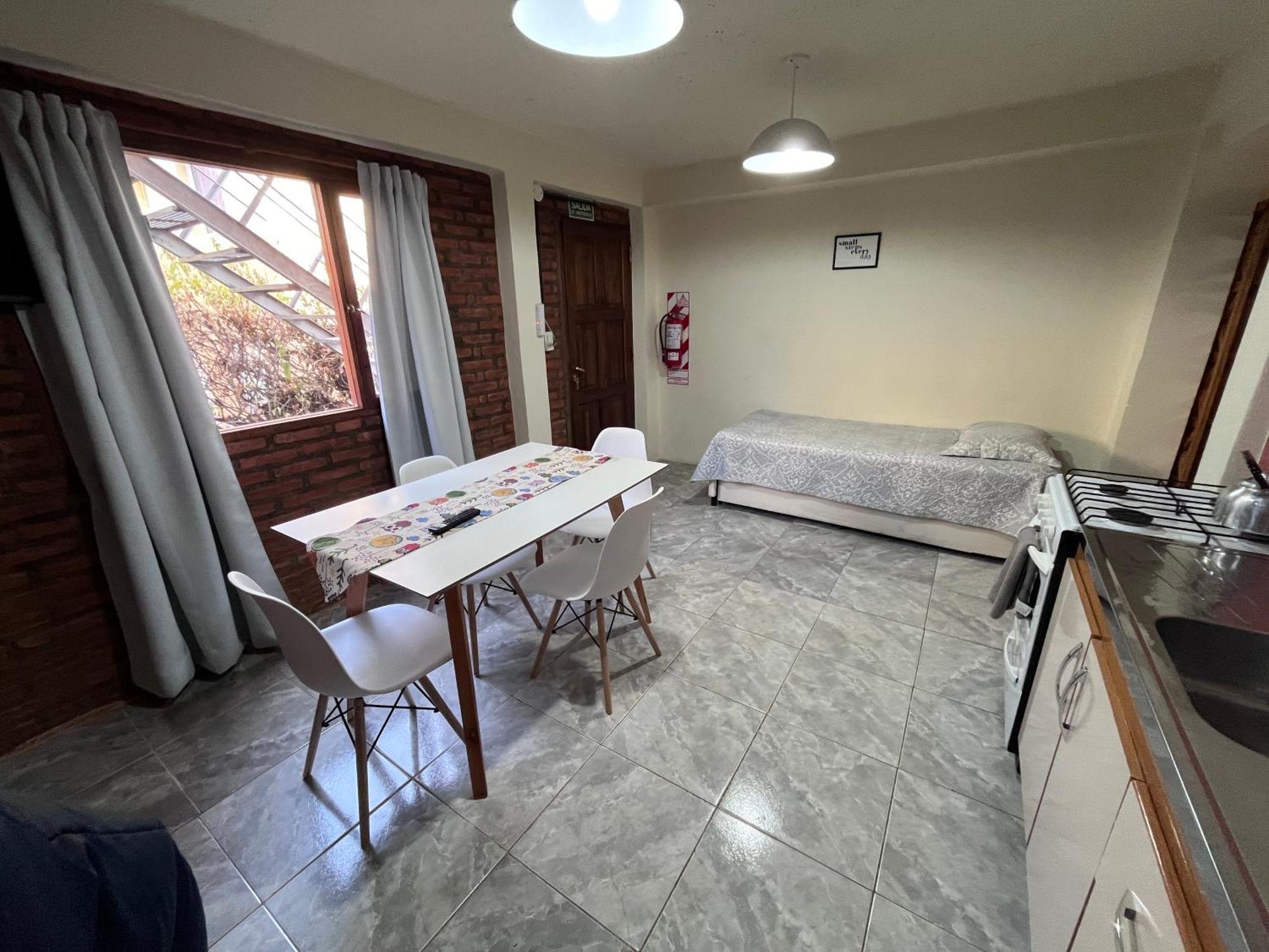 Departamentos Centro El Calafateアパートメント エクステリア 写真